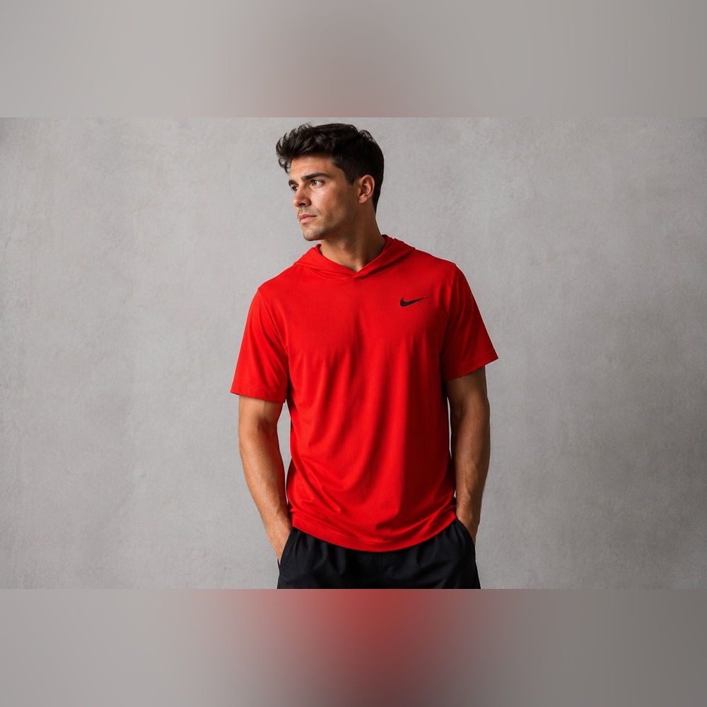 Nike Dri-FIT Short Sleeve Hooded Shirt Men’s XXL Red Athletic Training Tee